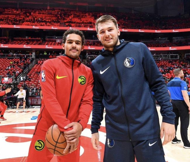 以弧线跑动 以弧线跑动